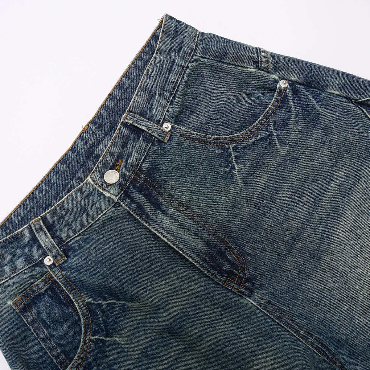 Barrel Fit Bermuda Washed Denim Shorts