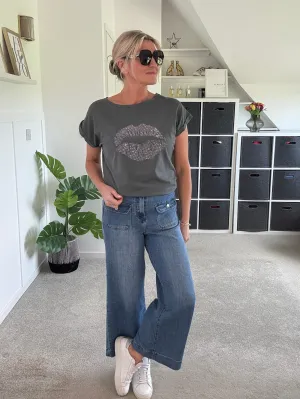 Charcoal Grey Lips T Shirt