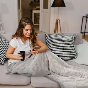Deluxe Electric Heated Throw - Sliver