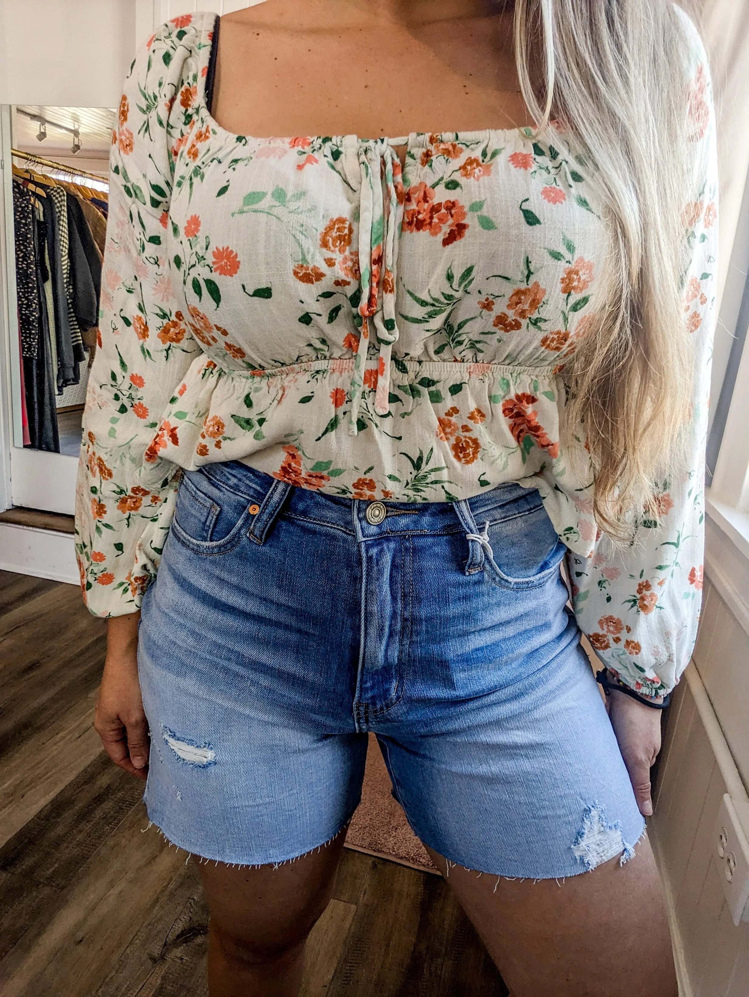 *Final Sale* Lily Super High Rise Stretch Ripped Denim Shorts