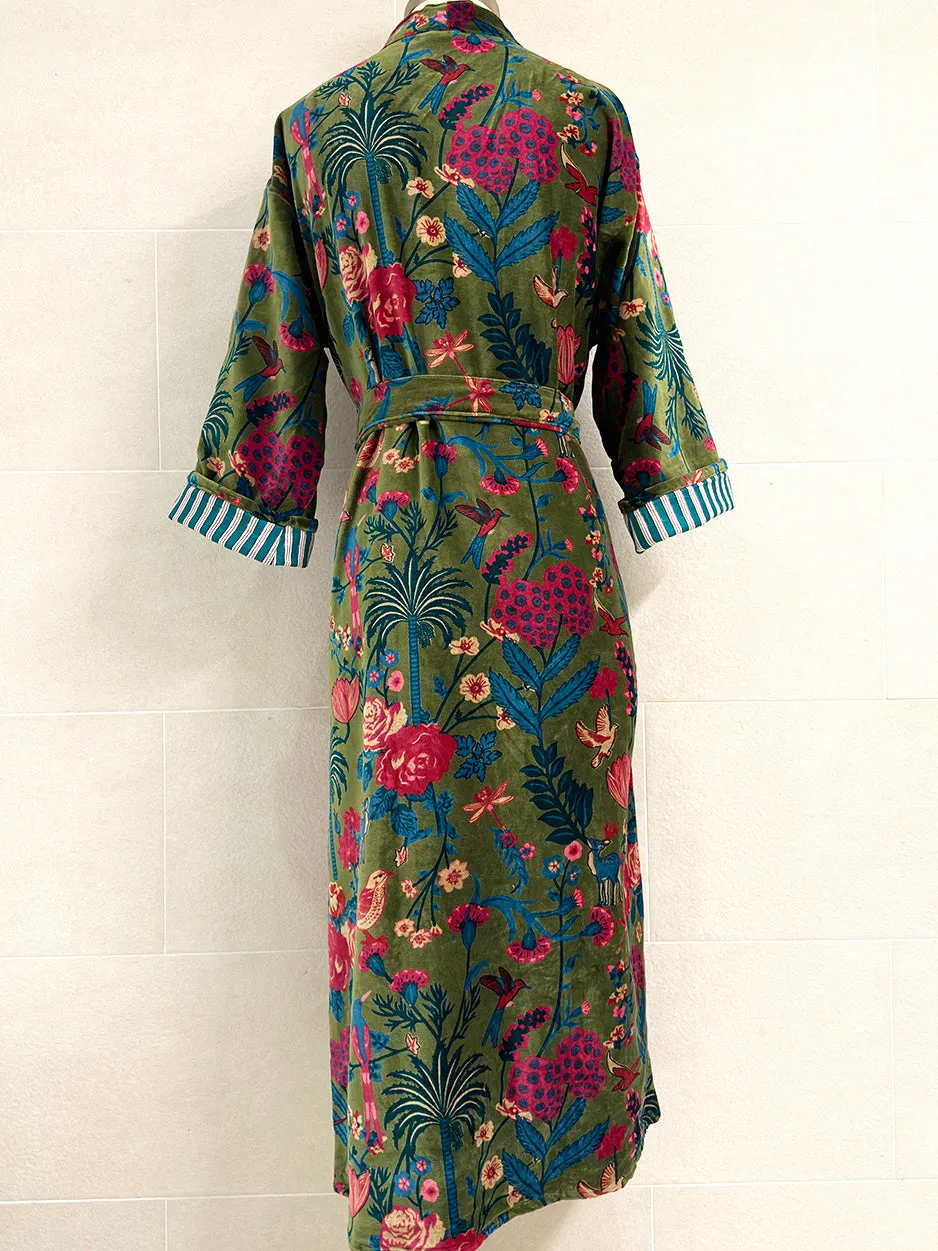 FOREST FLORAL VELVET ROBE