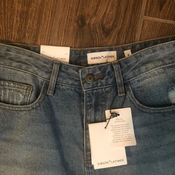 Gibson Latimer Higher Rise Cuff Shorts