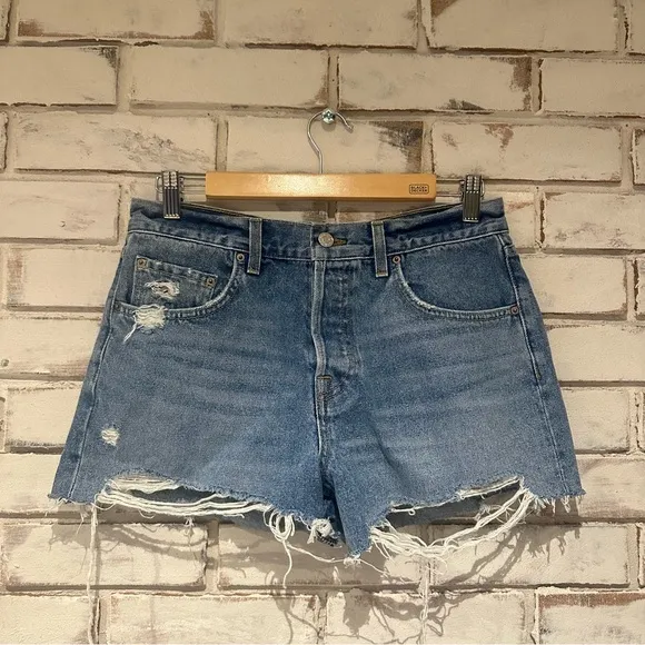 Grlfrnd low rise boyfriend Jean shorts size 26 NWT