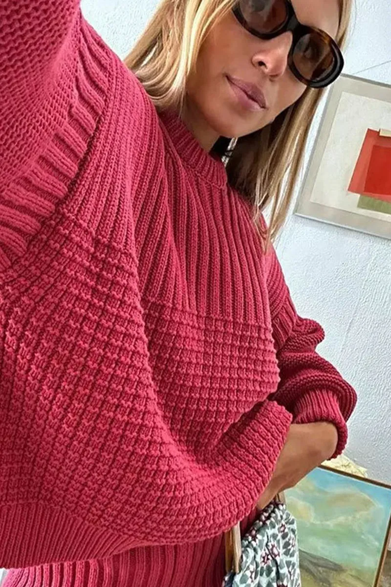 HUQ1063 Knit Crochet Top & Shorts Set