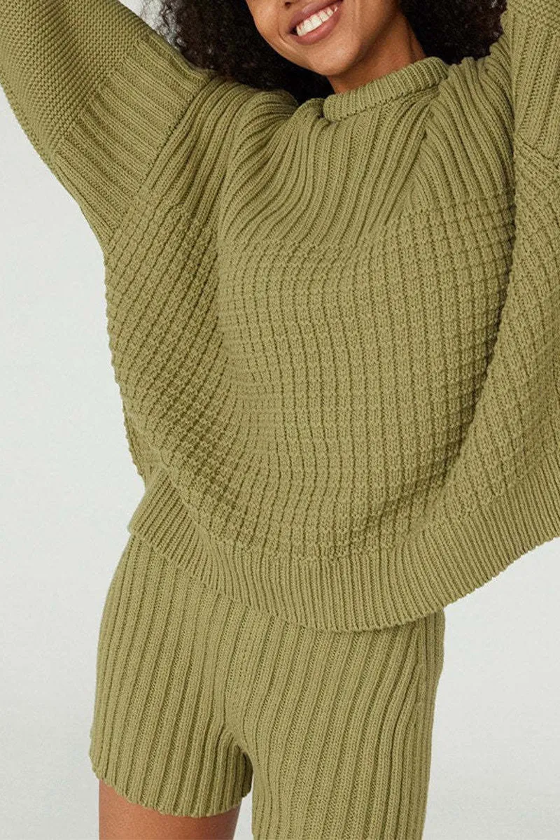 HUQ1063 Knit Crochet Top & Shorts Set