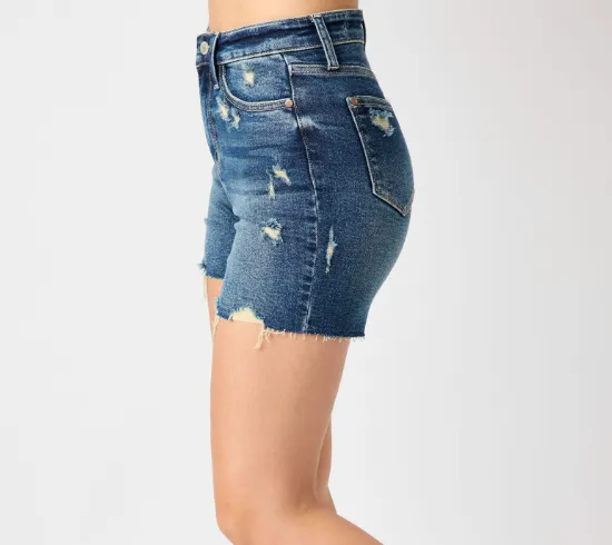 JUDY BLUE MID LENGTH SHORTS