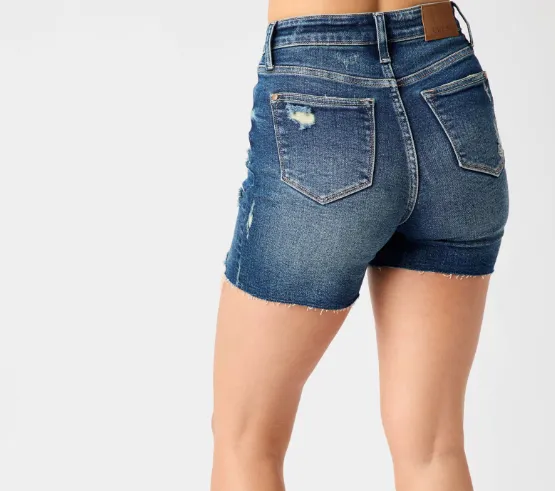 JUDY BLUE MID LENGTH SHORTS