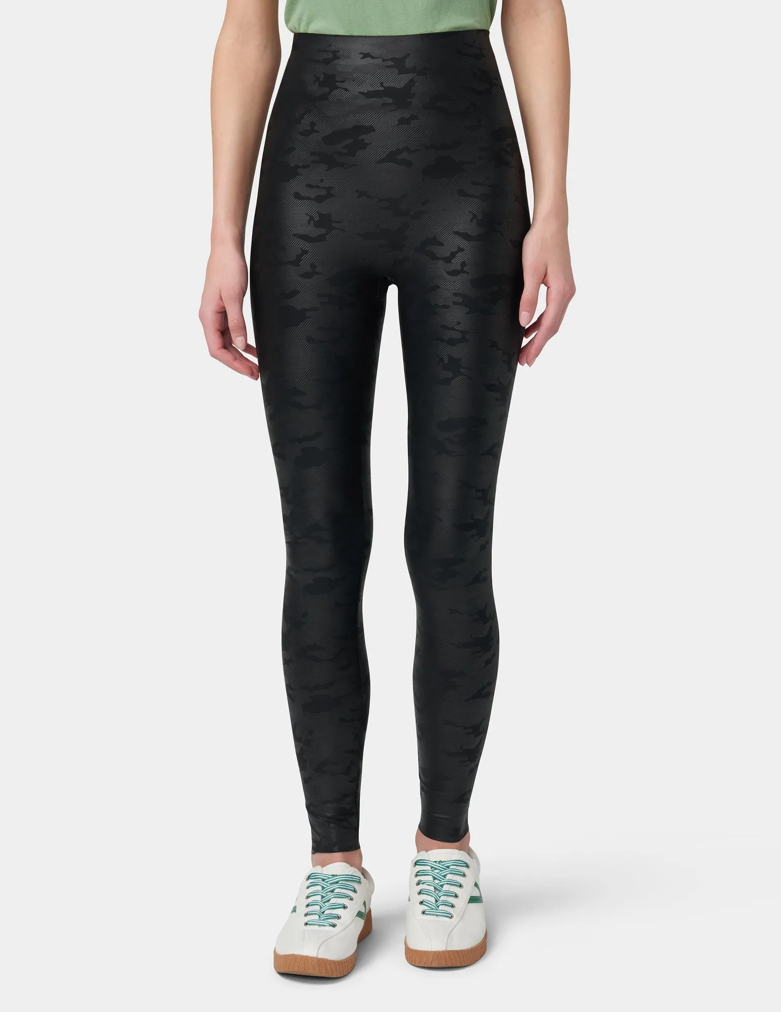 Layering Weightless High Rise Leggings
