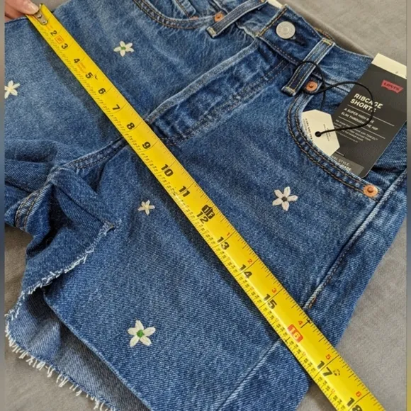 Levi's Ribcage Daisy Flower Embroidered Cutoff Jean Shorts