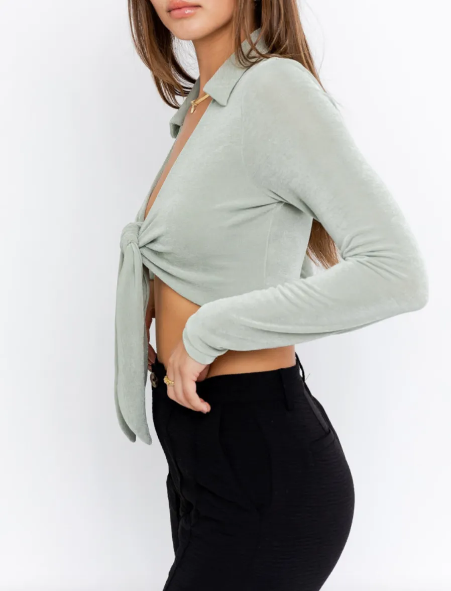 Long Sleeve Front Tie Collared Crop Top