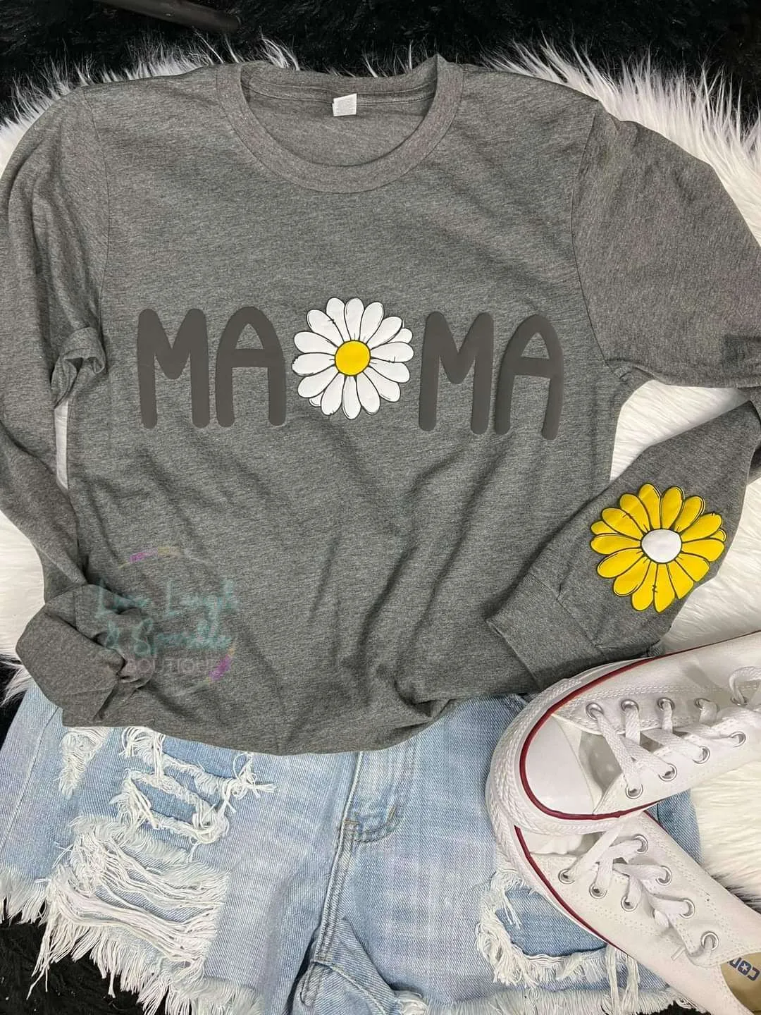 Mama Daisy Puff Long Sleeve Top