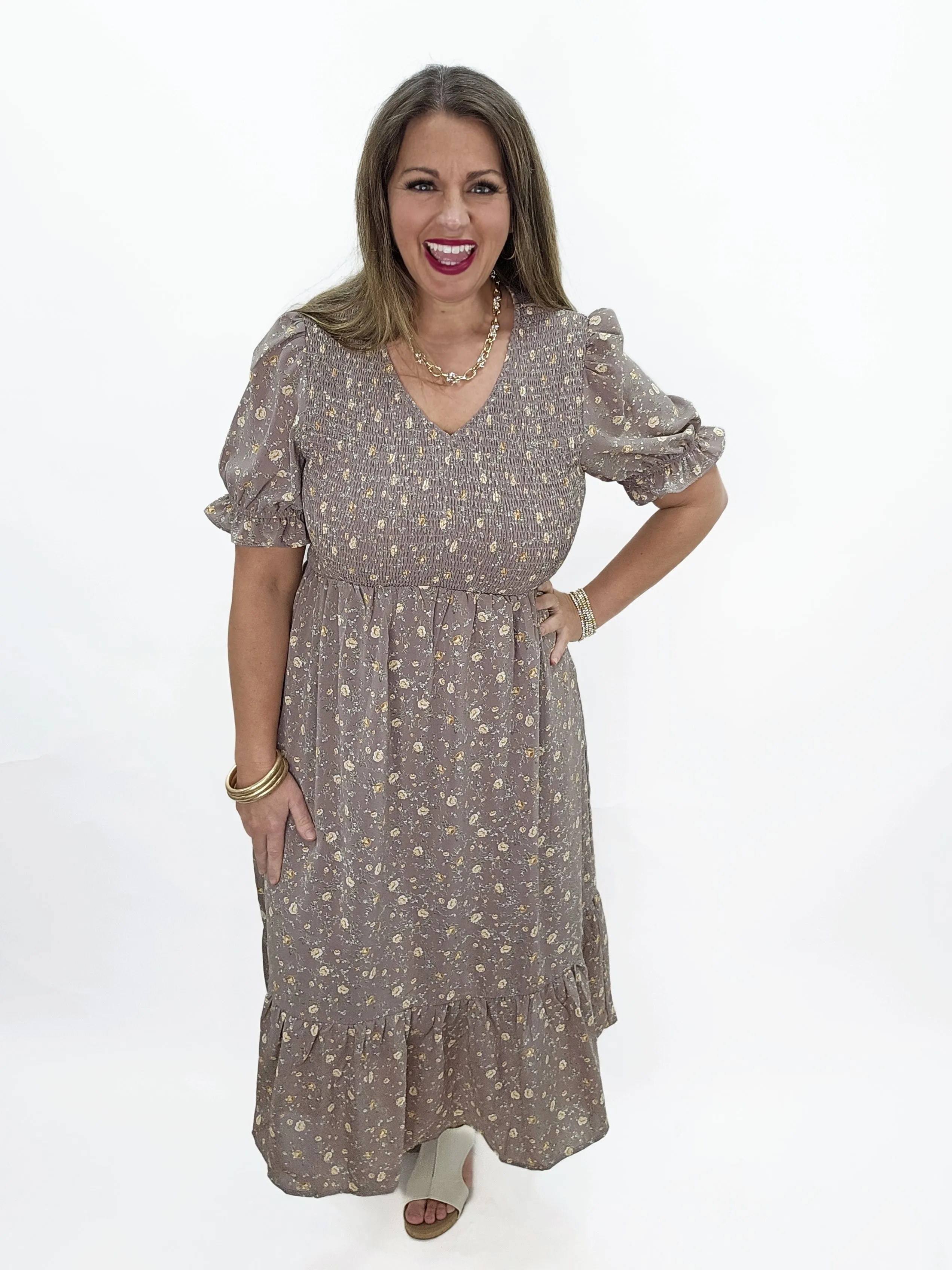 MOCHA FLORAL SMOCKED TOP SHORT SLEEVE DRESS