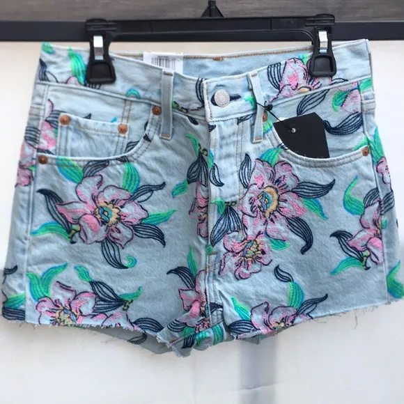 New 501® HIGH RISE FLORAL SHORTS