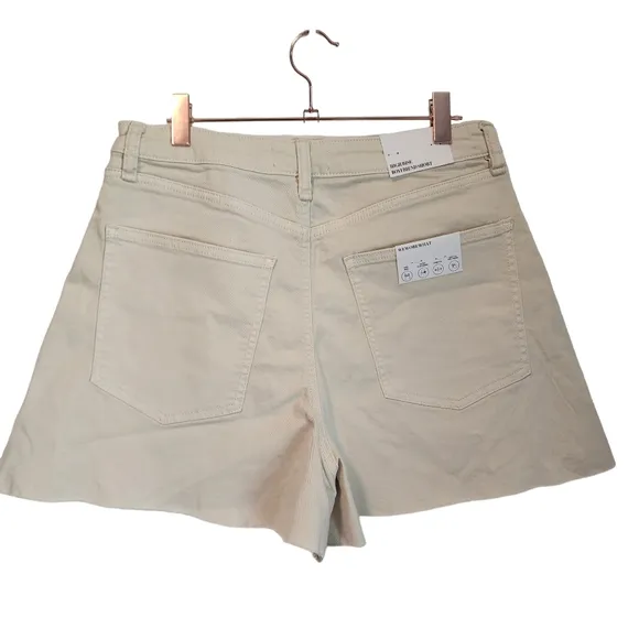 NEW Weworewhat Ivory Twill High Rise Boyfriend Short