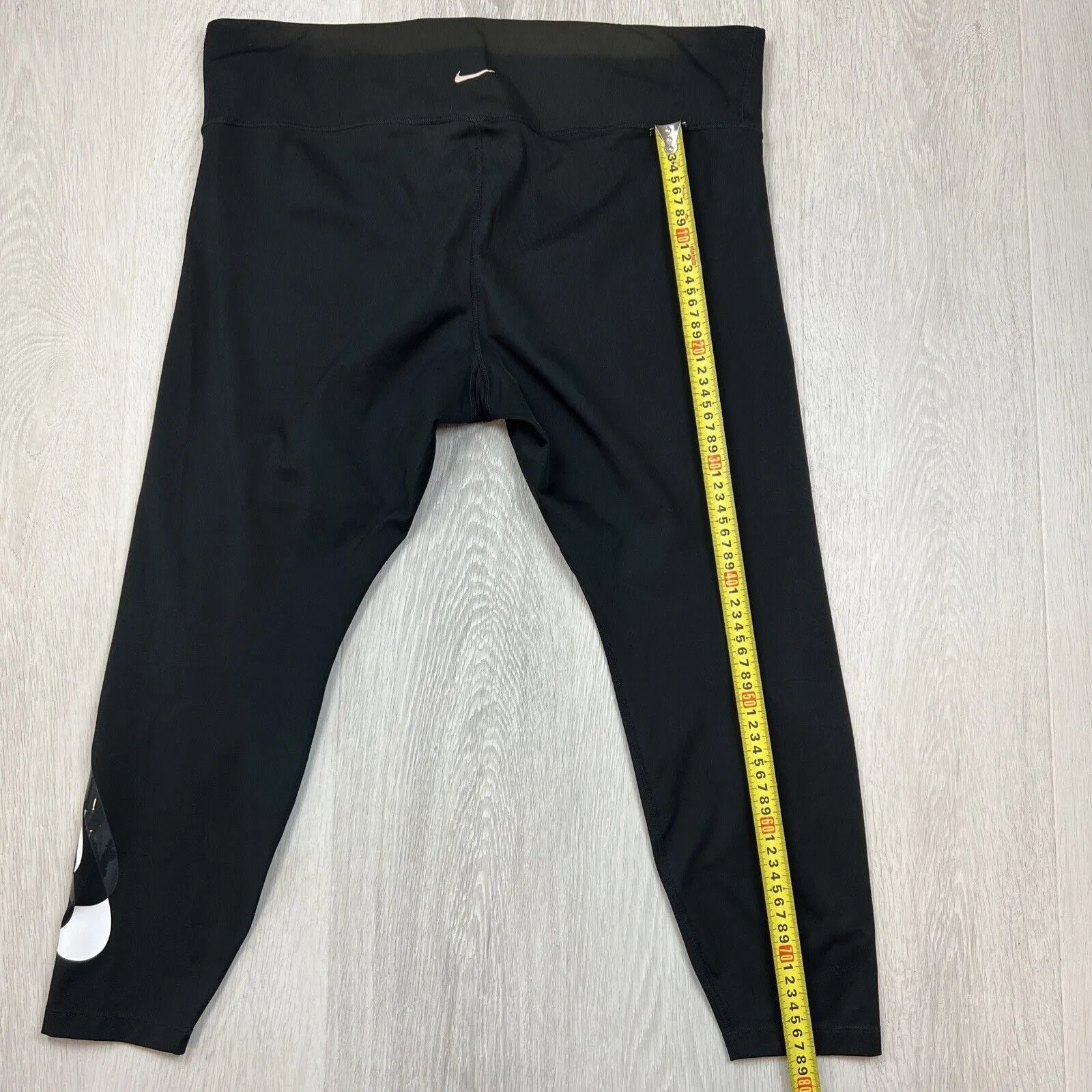 Nike Womens Dri-Fit Cropped Leggings Size 2XL