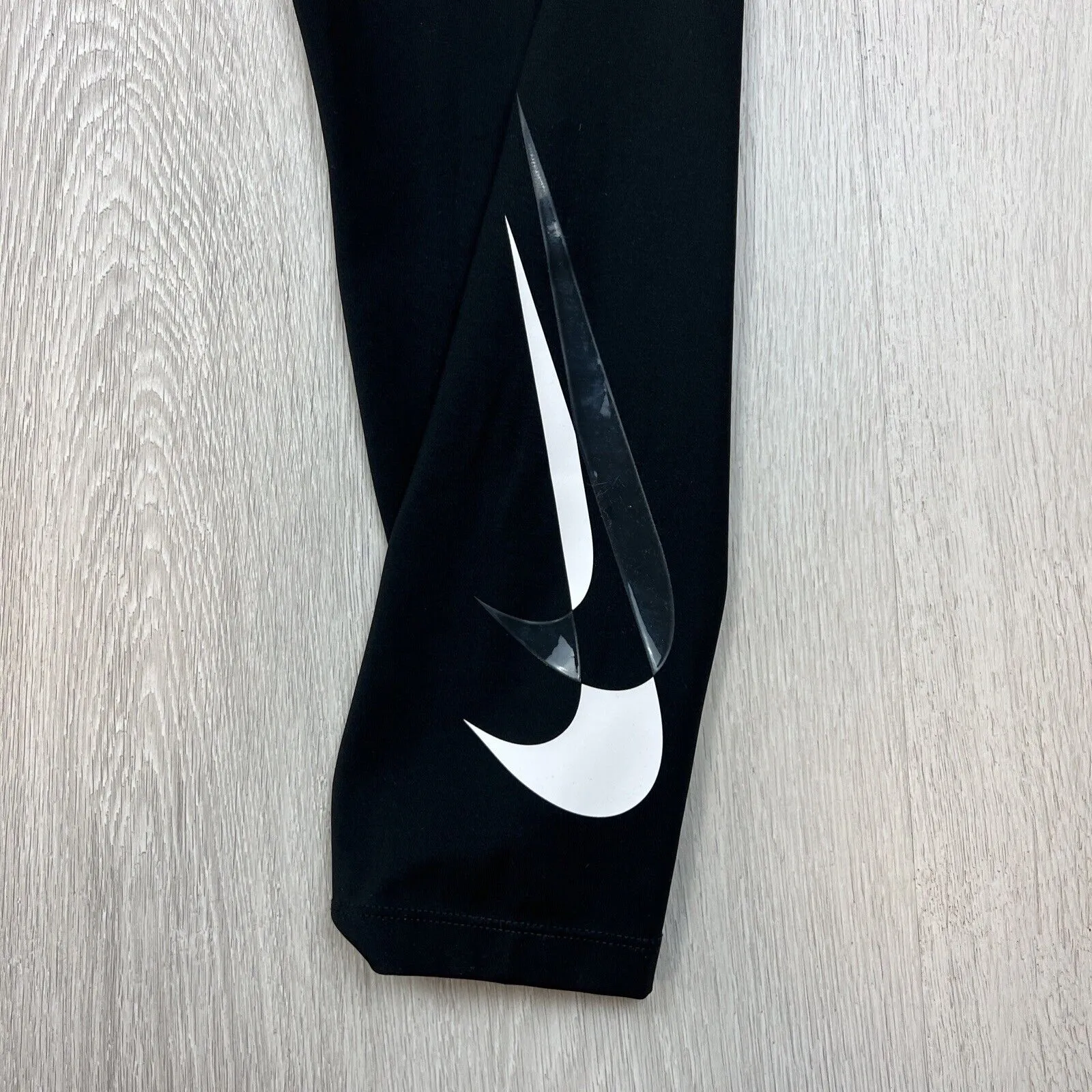 Nike Womens Dri-Fit Cropped Leggings Size 2XL