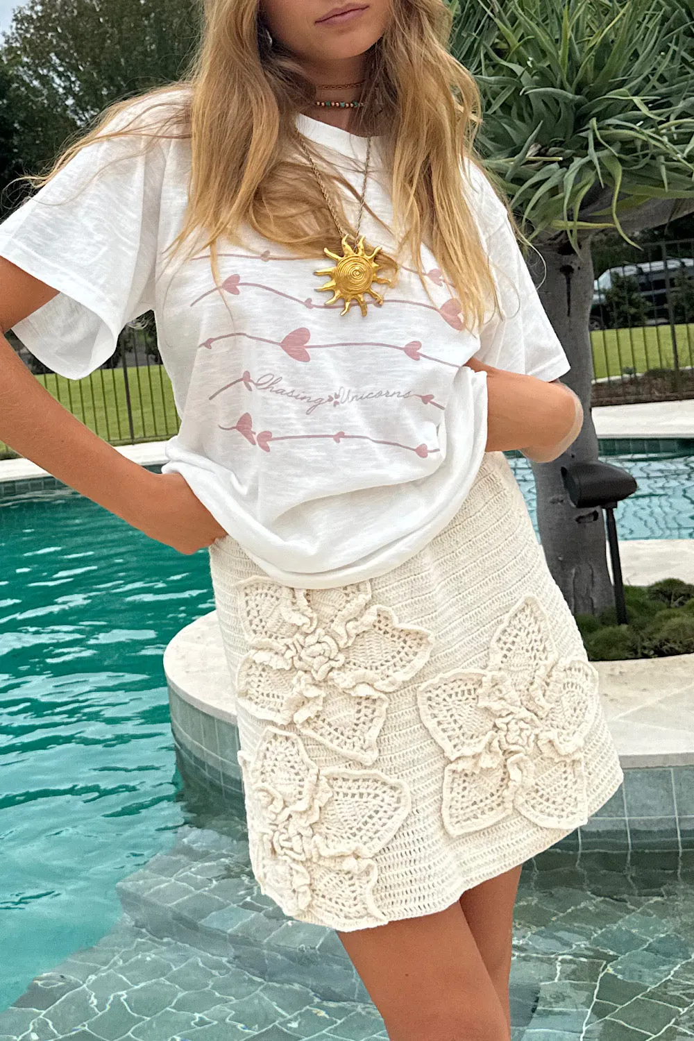 Organic Cotton Chasing Unicorns Tee - Heart Graphic