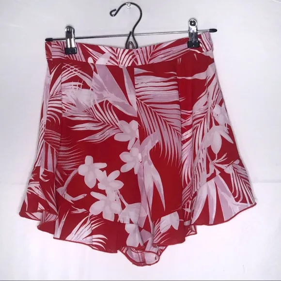 Show Me Your Mumu Ruffled Floral Avery Shorts NWOT