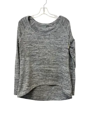Top Long Sleeve By Athleta In Grey, Size: M