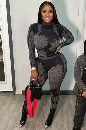 UI0219 Graphic Shirt and Tights Set