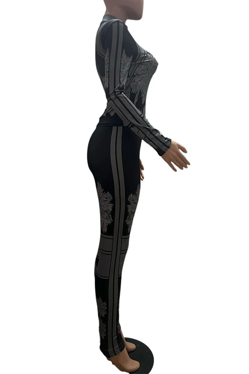 UI0219 Graphic Shirt and Tights Set