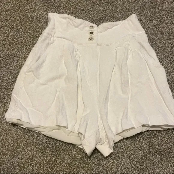 Veronica Beard Alicia High Rise white shorts