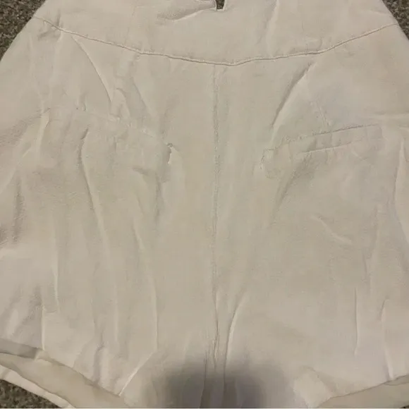 Veronica Beard Alicia High Rise white shorts