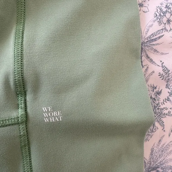 We Wore What Women's Size Large Green Athleisure High Rise 6&quot; Biker Shorts