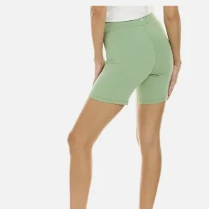 We Wore What Women's Size Large Green Athleisure High Rise 6&quot; Biker Shorts