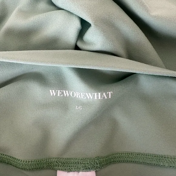 We Wore What Women's Size Large Green Athleisure High Rise 6&quot; Biker Shorts