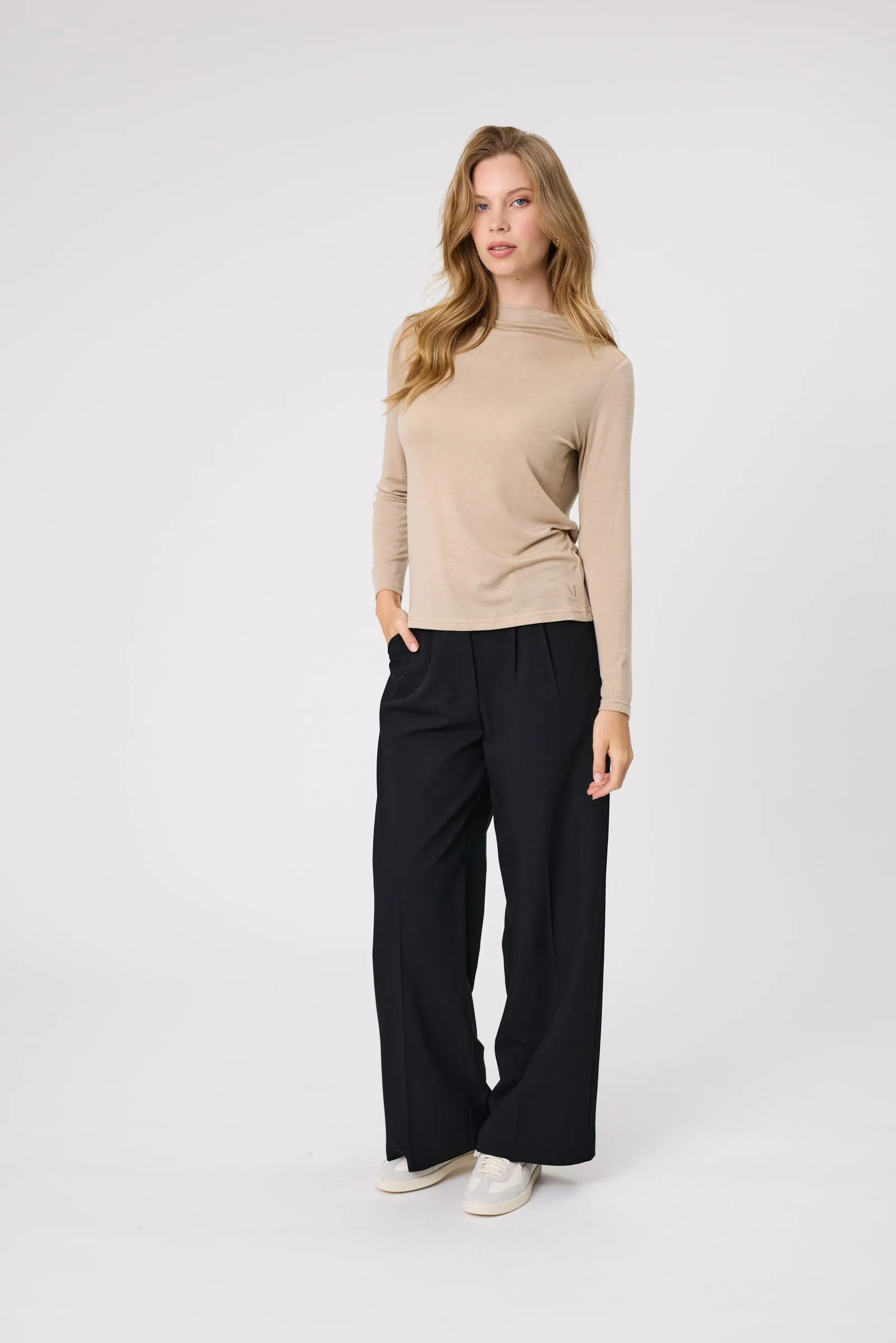 Weekender Long Sleeve - Oyster