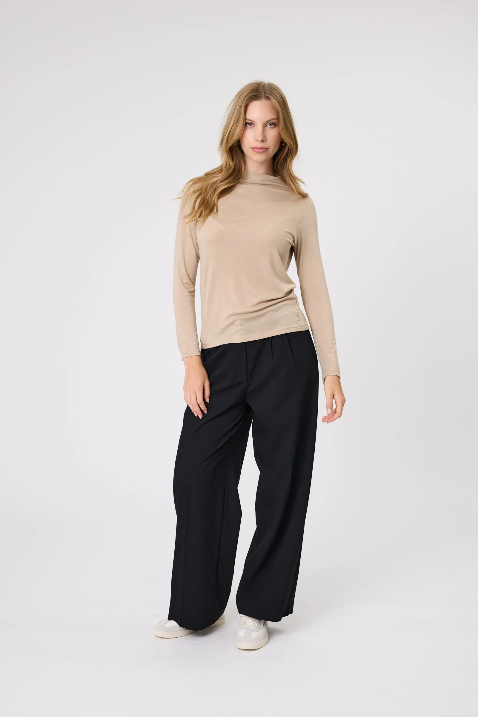 Weekender Long Sleeve - Oyster
