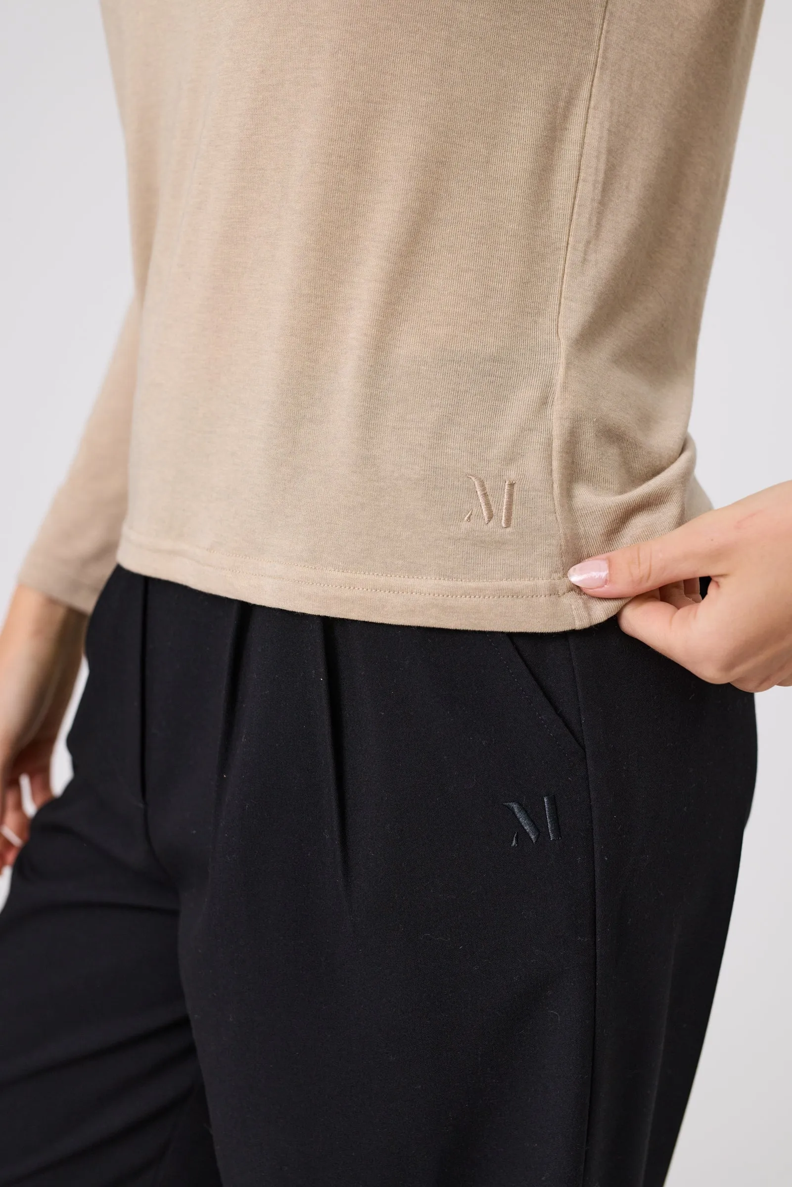 Weekender Long Sleeve - Oyster