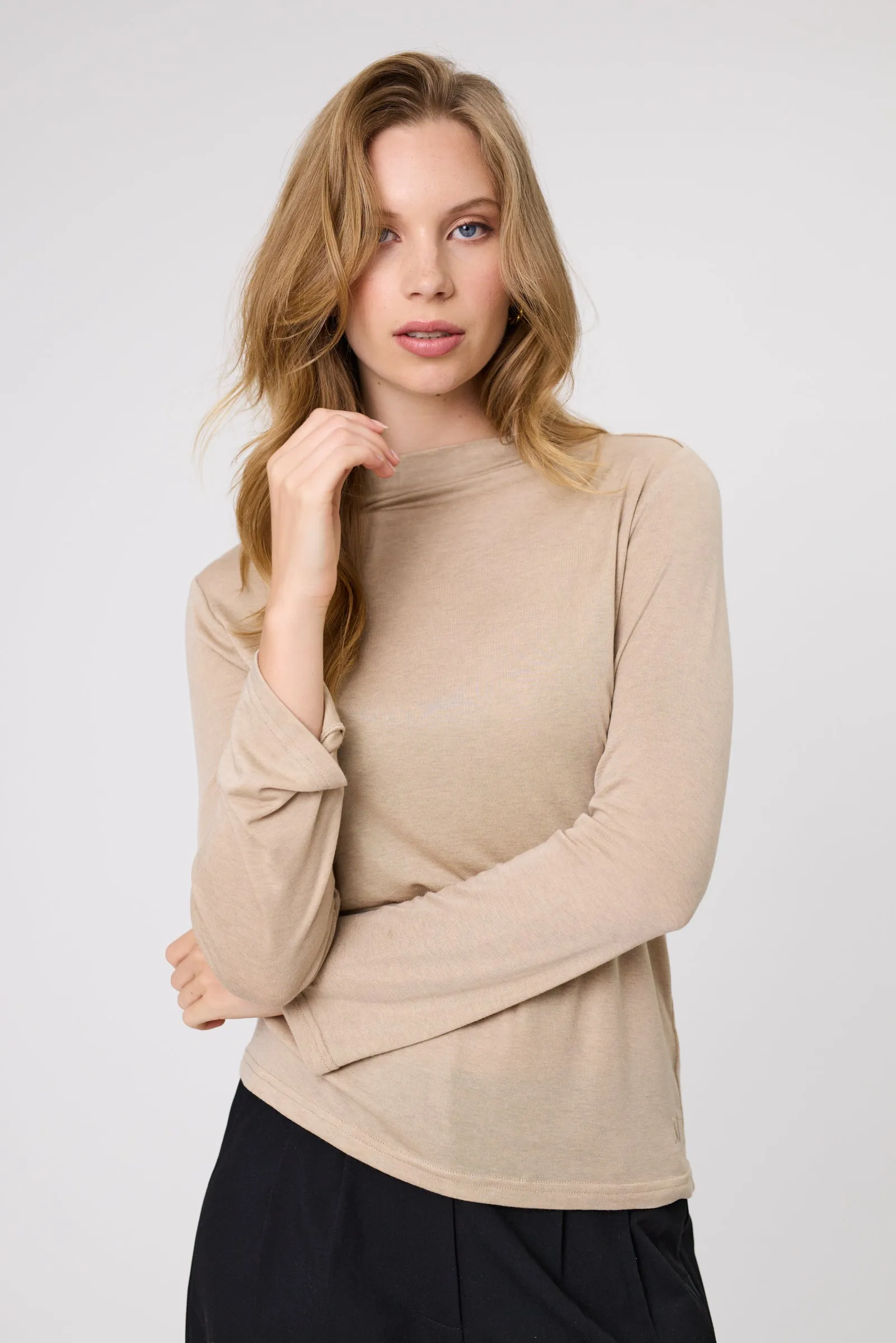 Weekender Long Sleeve - Oyster