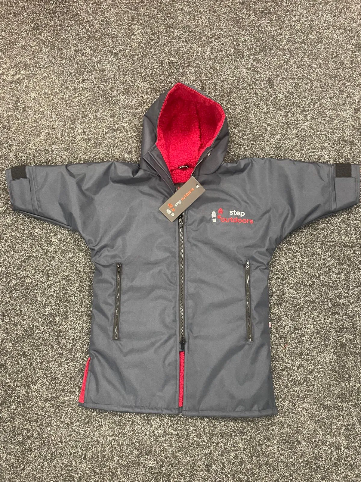YFSA STEP OUTDOORS  ROBES MADE IN THE UK PERFECT FOR EVERYTHING FROM DOG WALKING TO MUCKING OUT