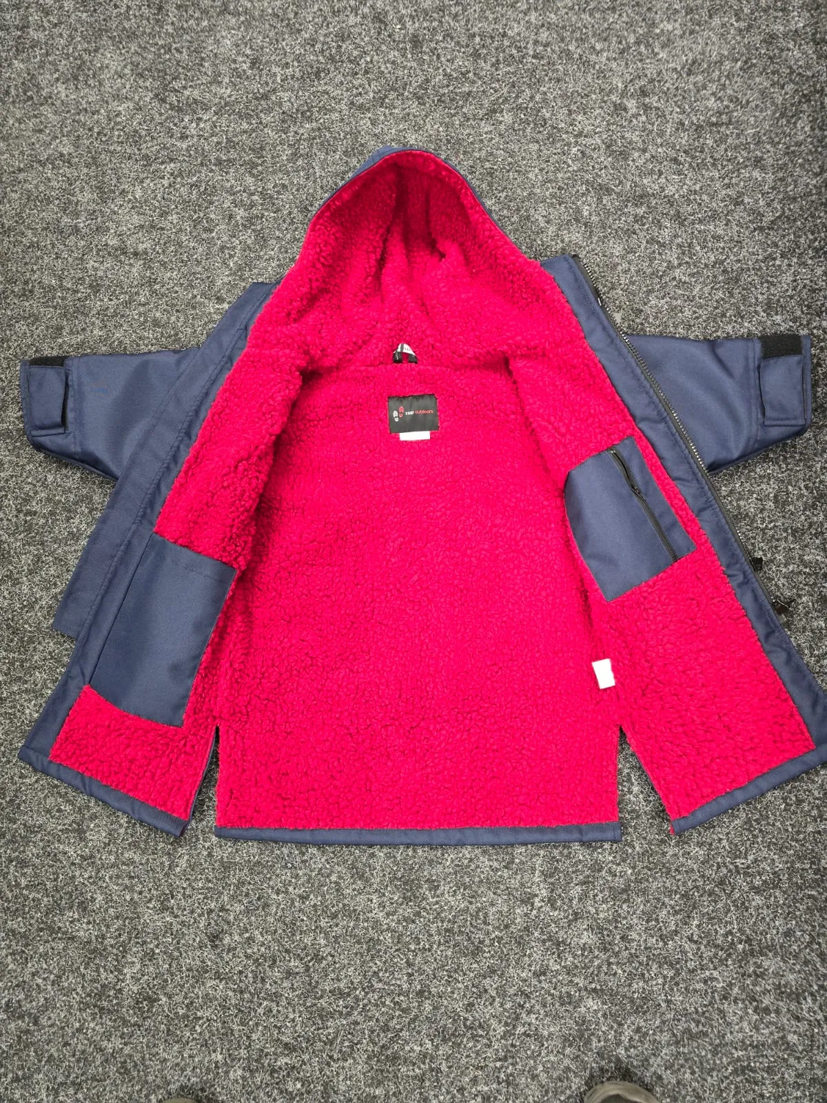 YFSA STEP OUTDOORS  ROBES MADE IN THE UK PERFECT FOR EVERYTHING FROM DOG WALKING TO MUCKING OUT