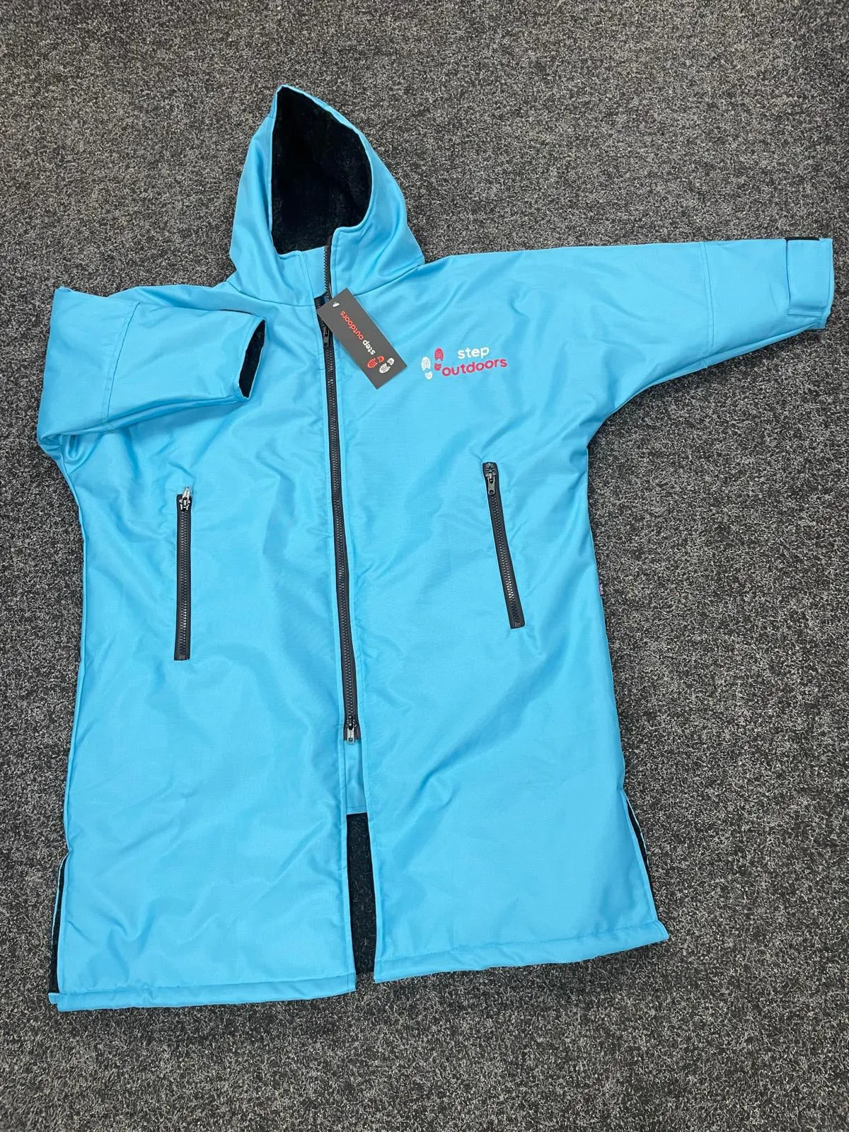 YFSA STEP OUTDOORS  ROBES MADE IN THE UK PERFECT FOR EVERYTHING FROM DOG WALKING TO MUCKING OUT